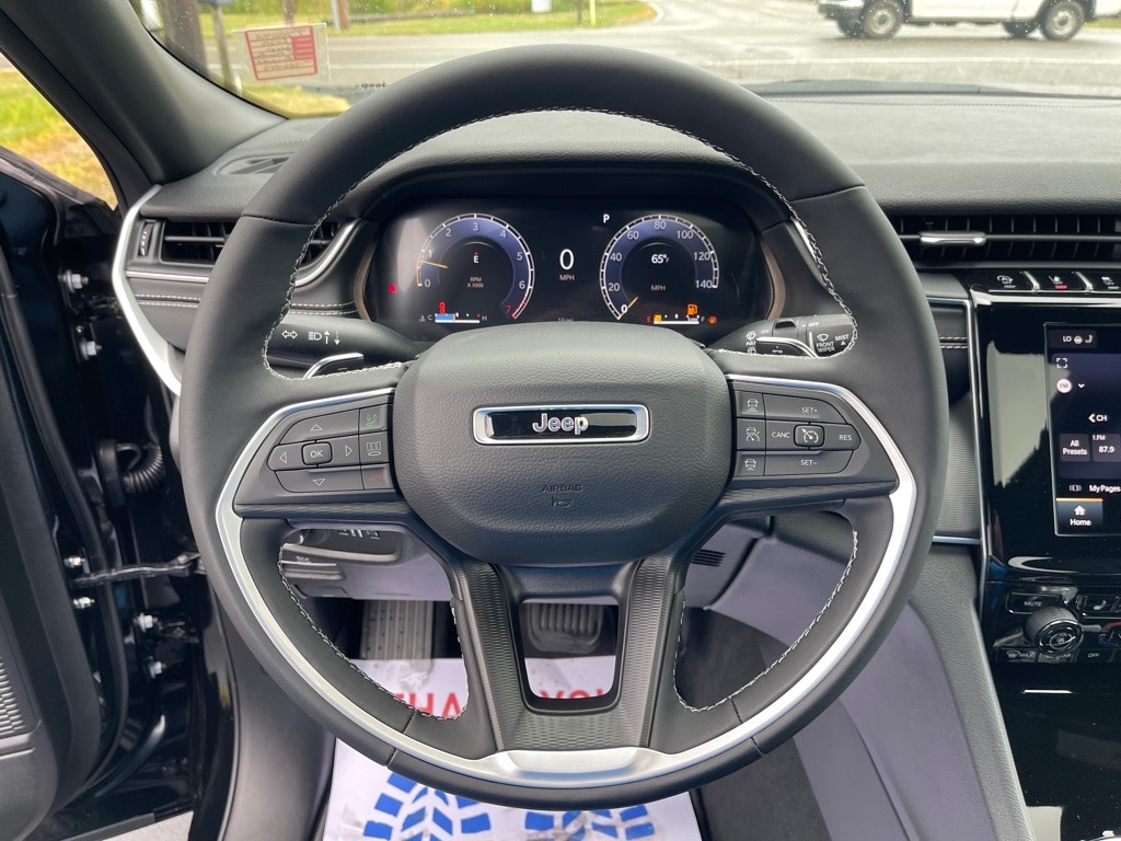 2025 Jeep Grand Cherokee L Altitude - Photo 15