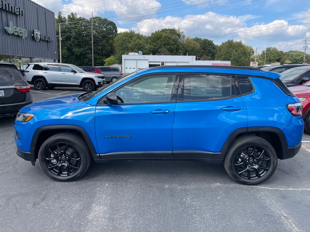 2025 Jeep Compass Latitude - Photo 9