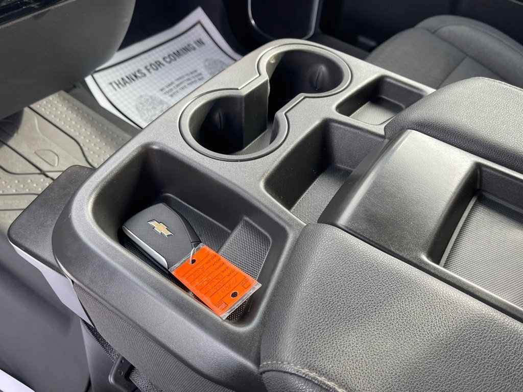 2023 Chevrolet Silverado 1500 LT - Photo 24