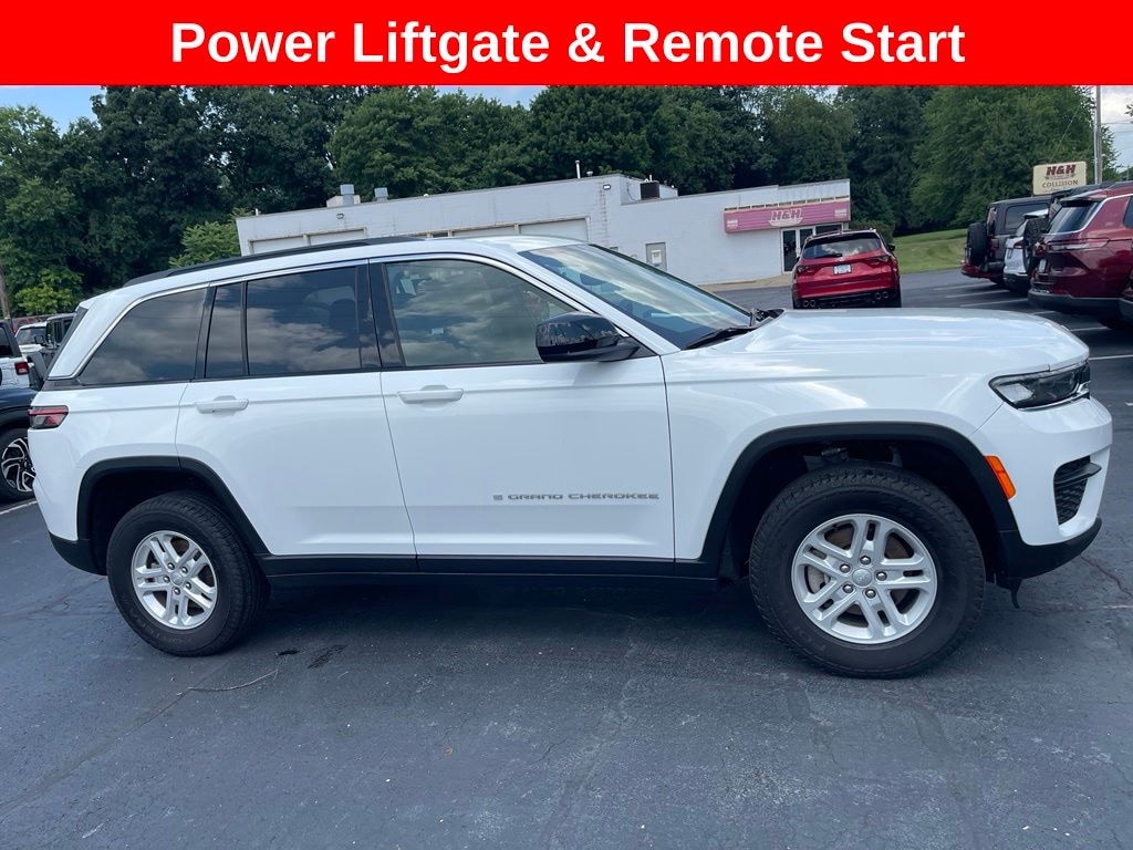 Used 2024 Jeep Grand Cherokee Laredo SUV