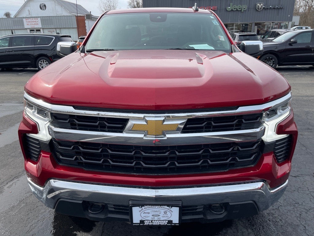 2023 Chevrolet Silverado 1500 LT - Photo 5