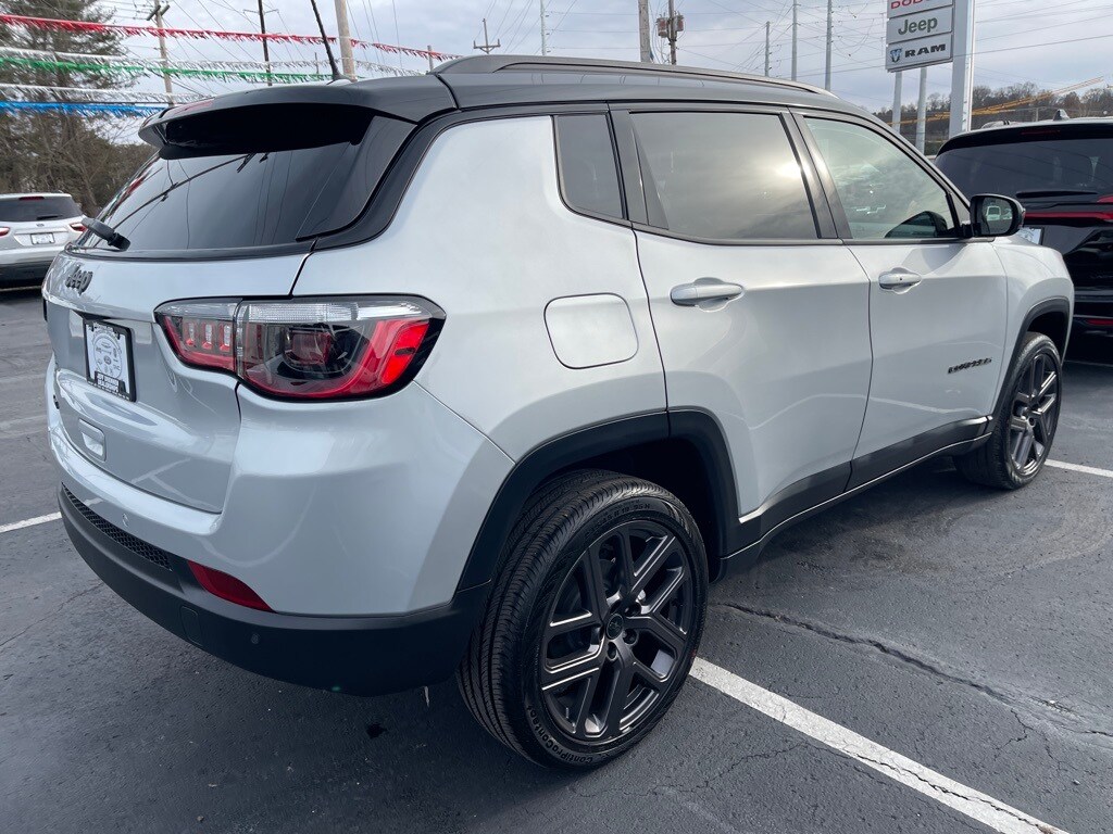 New 2026 Jeep Compass LIMITED ALTITUDE 4X4 Sport Utility