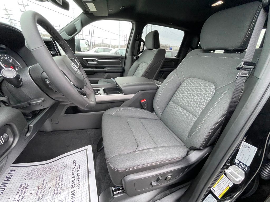 2026 RAM 1500 Big Horn/Lone Star - Photo 11