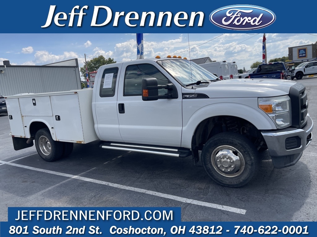 2016 Ford F-350 Super Duty Chassis Cab