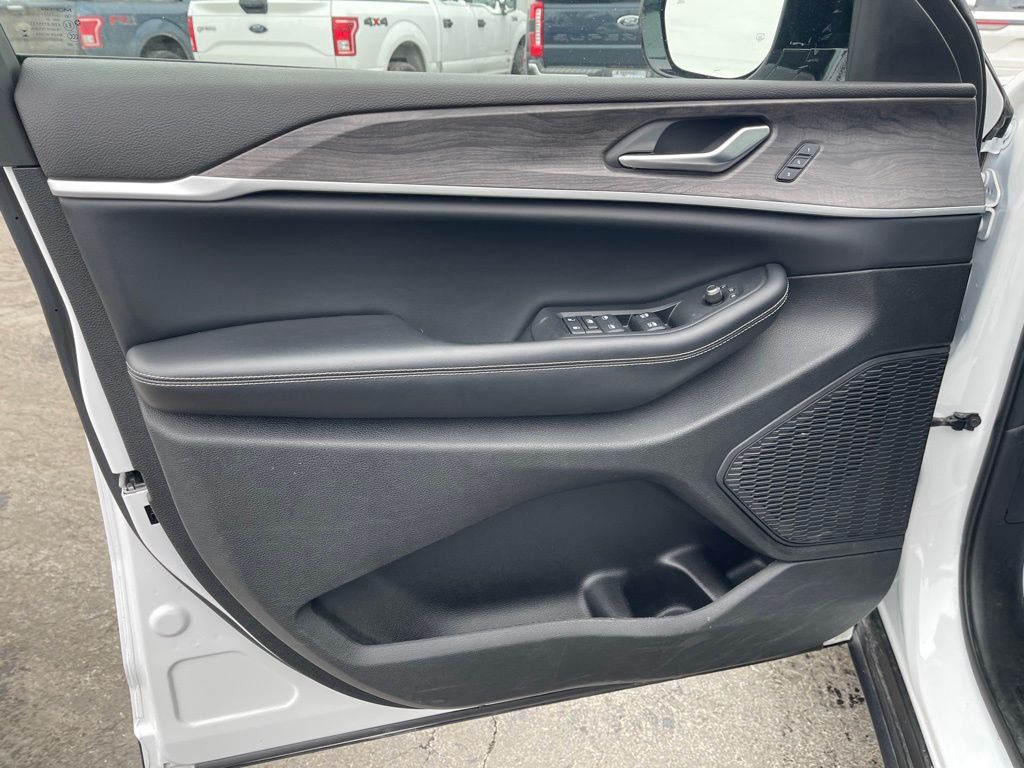 2023 Jeep Grand Cherokee Limited - Photo 21
