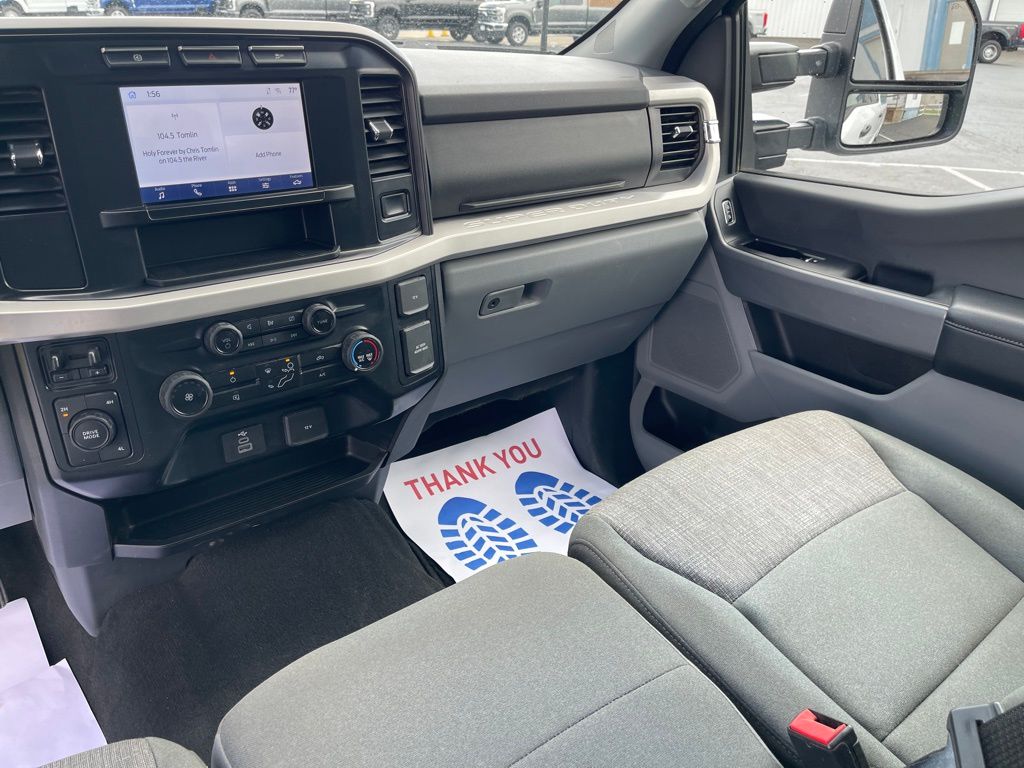 2024 Ford F-250 Super Duty XLT - Photo 17