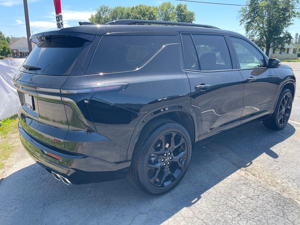 Used 2026 Chevrolet Traverse RS SUV