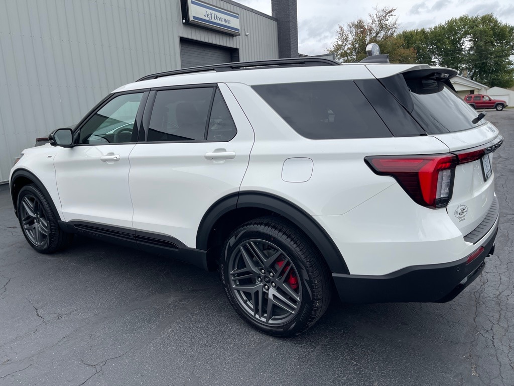 New 2025 Ford Explorer ST-Line SUV