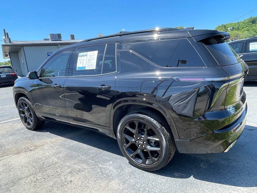 Used 2026 Chevrolet Traverse RS SUV