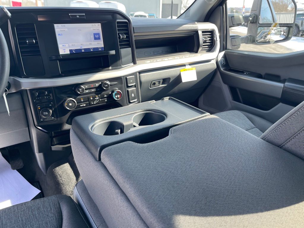 2026 Ford F-250 Super Duty XL - Photo 19