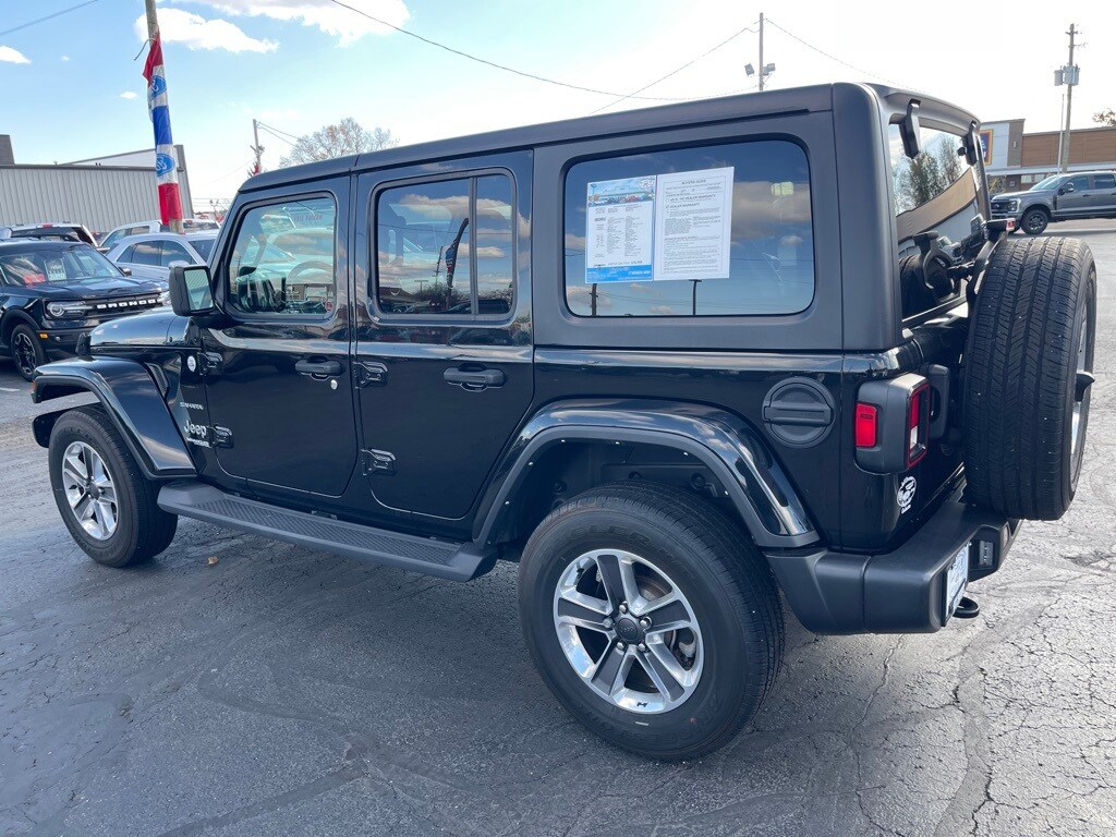 2021 Jeep Wrangler Unlimited Sahara photo 4