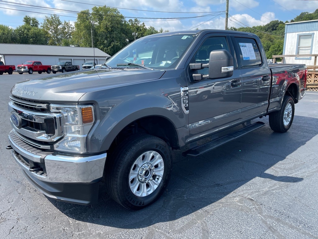 Used 2022 Ford F-250 Super Duty XLT with VIN 1FT7W2BT9NEG36507 for sale in Coshocton, OH