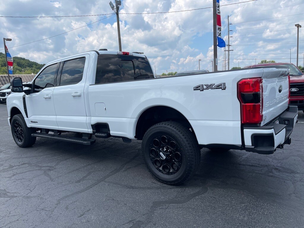 2024 Ford F-250 photo 4