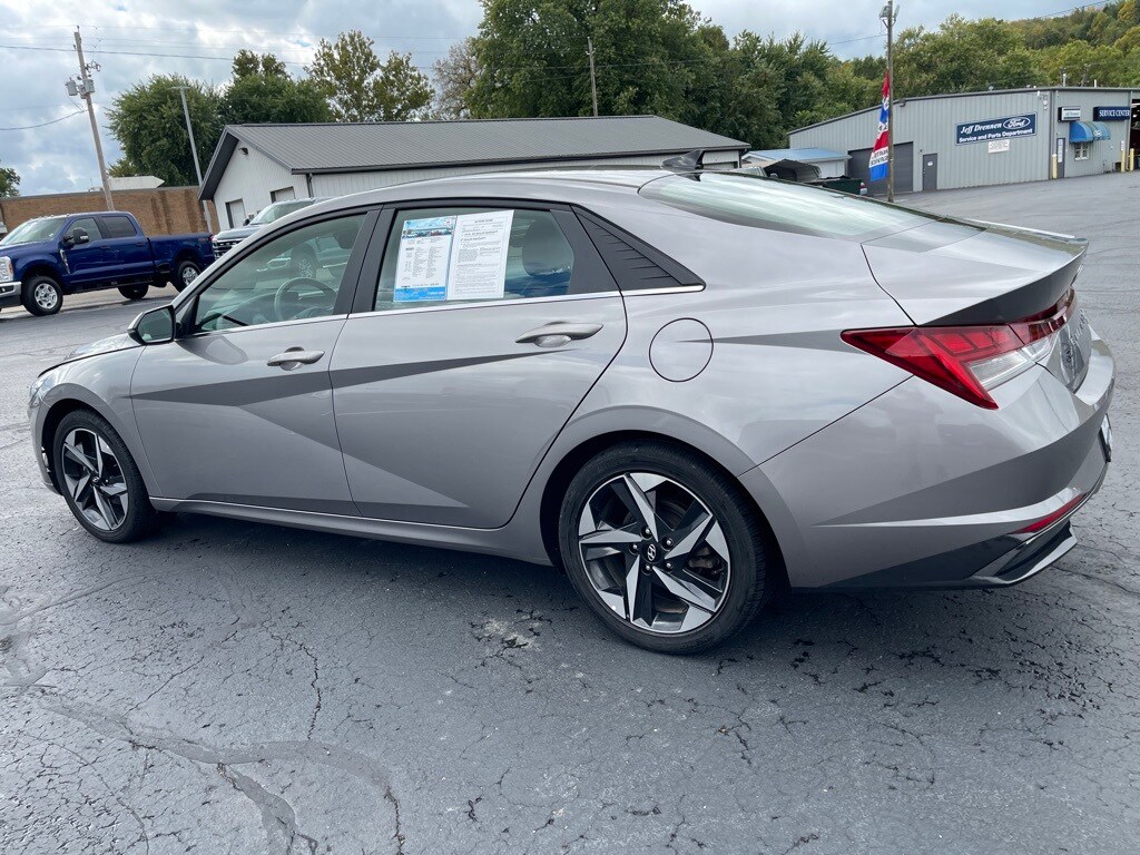 2023 Hyundai Elantra Hybrid Limited photo 4