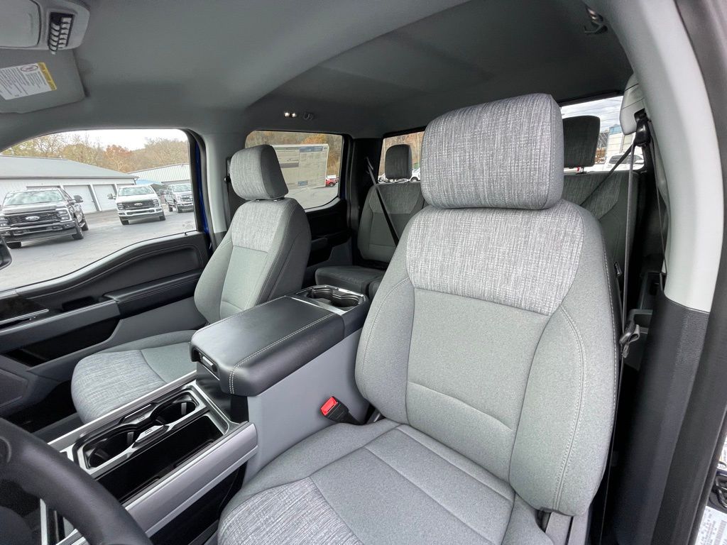 2026 Ford F-350 Super Duty XLT - Photo 17