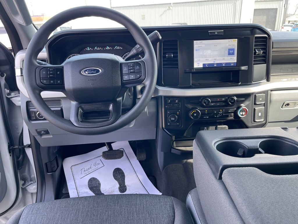 2026 Ford F-250 Super Duty XL - Photo 13