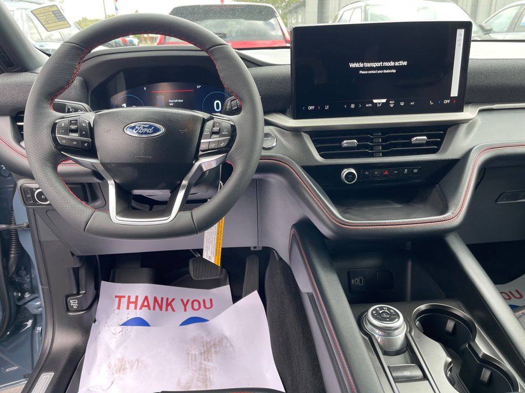 2026 Ford Explorer ST-Line - Photo 13