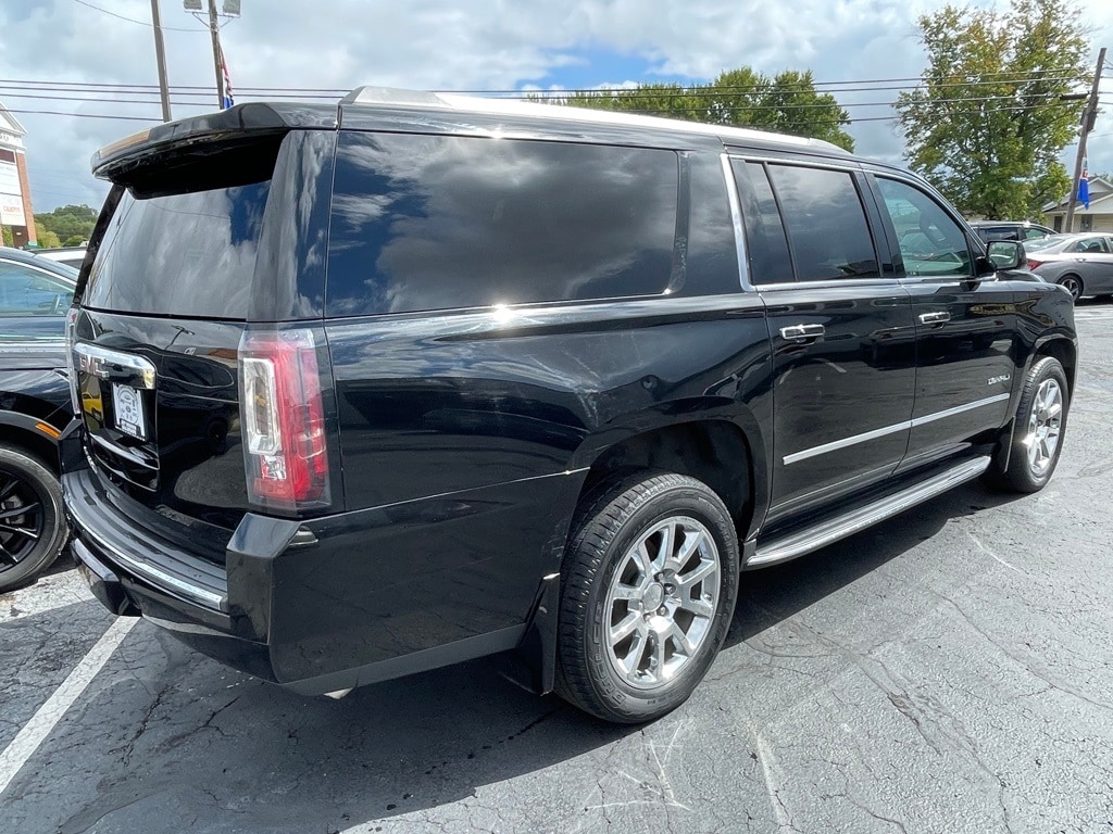 Used 2017 GMC Yukon XL Denali SUV