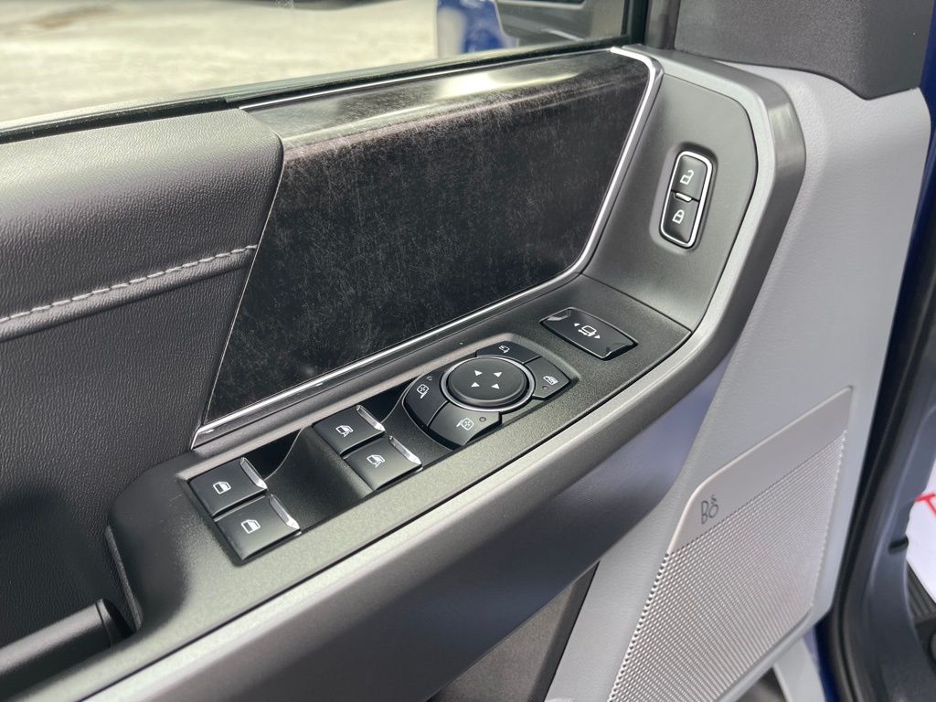 2026 Ford F-350 Super Duty XLT - Photo 22