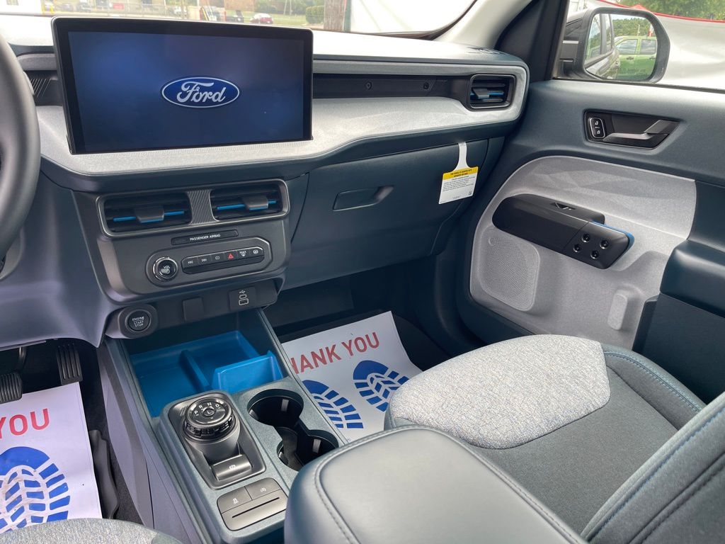 2025 Ford Maverick XLT - Photo 18