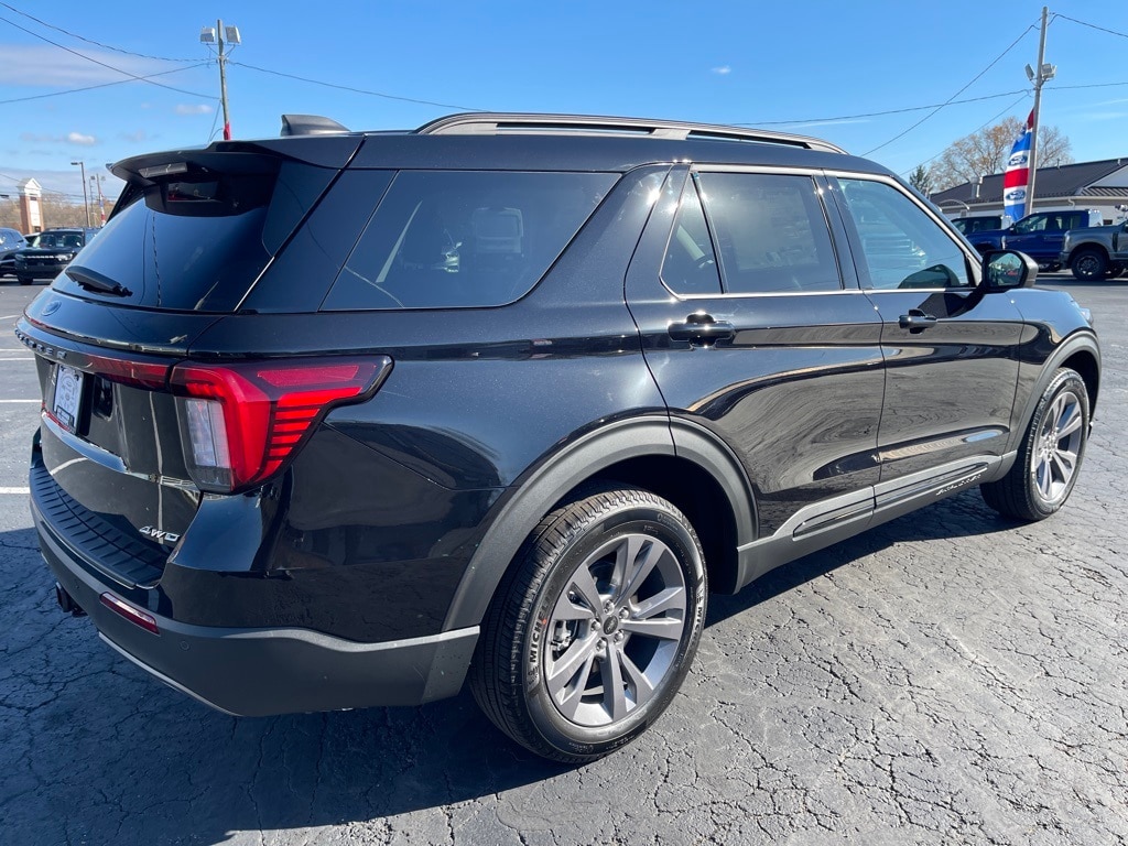 New 2026 Ford Explorer Active SUV