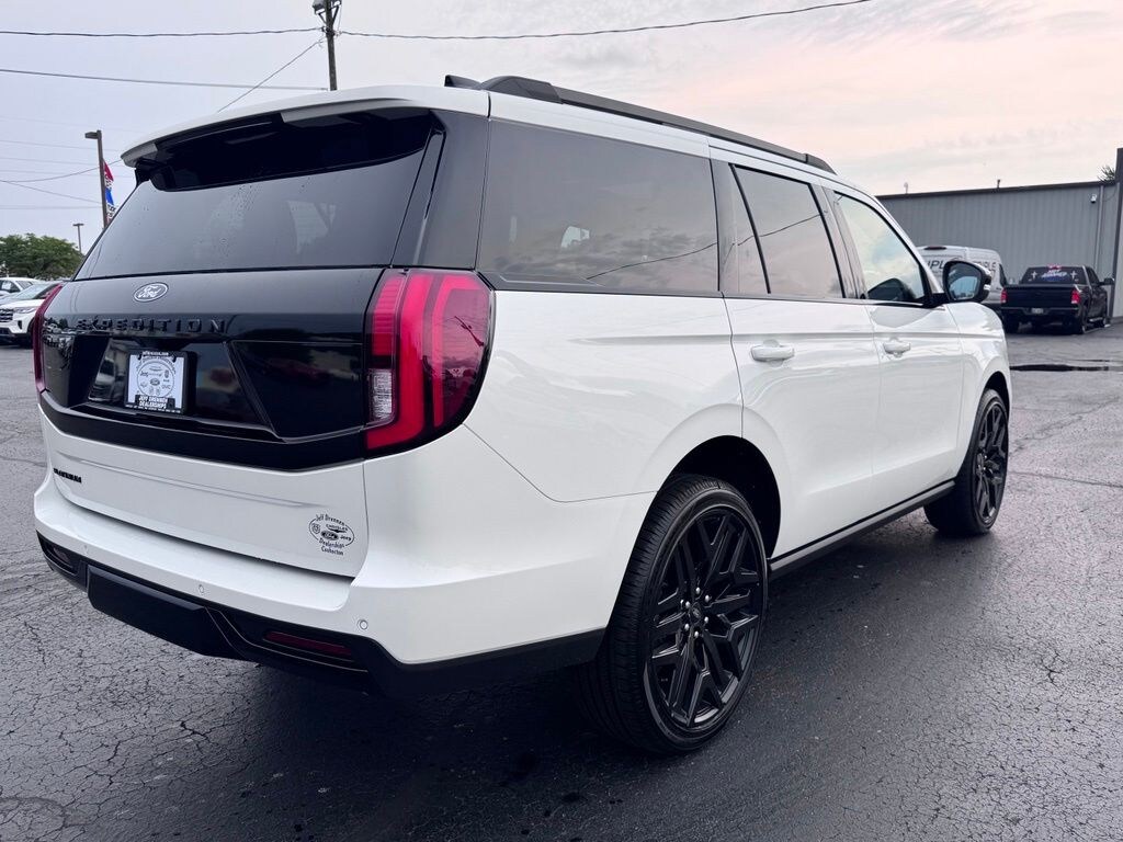 New 2027 Ford Expedition Platinum SUV