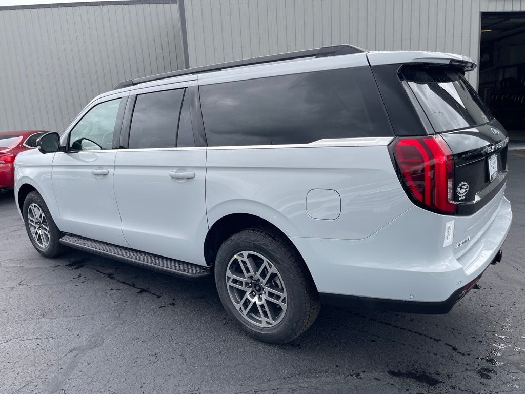 New 2025 Ford Expedition Max Active SUV