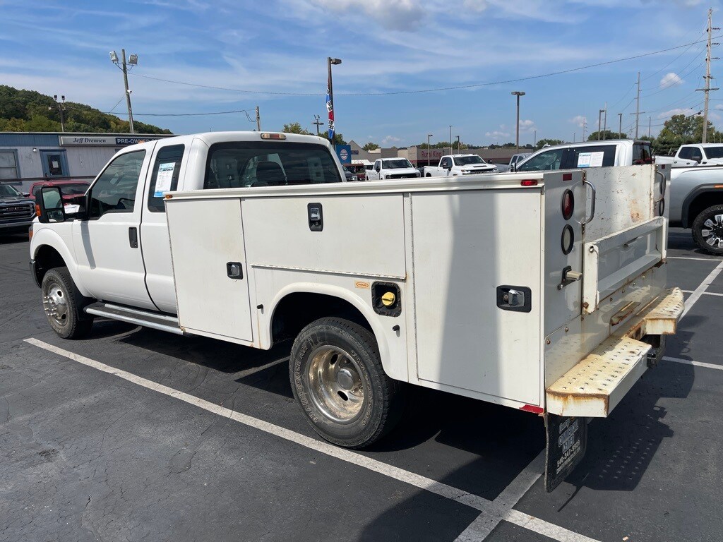 2016 Ford F-350 photo 4