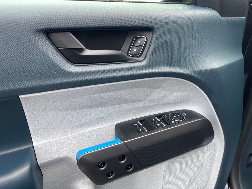 2025 Ford Maverick XLT - Photo 21