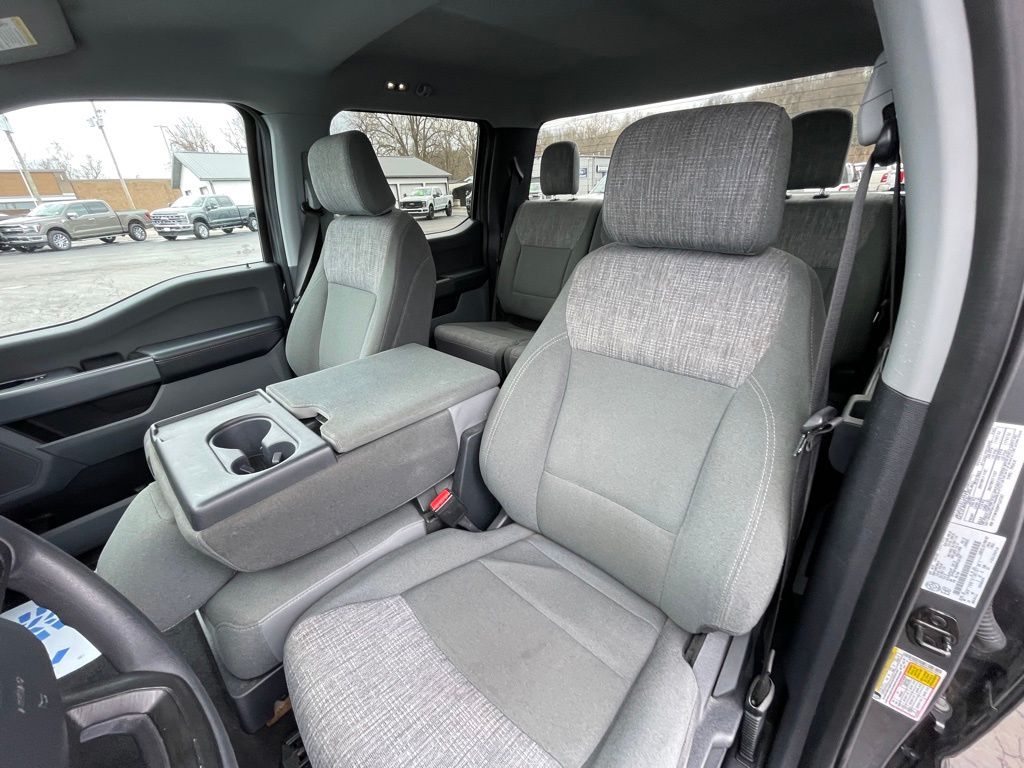 2023 Ford F-150 XLT - Photo 17