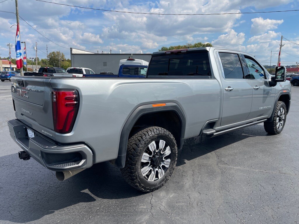 2024 Gmc Sierra HD Denali photo 3