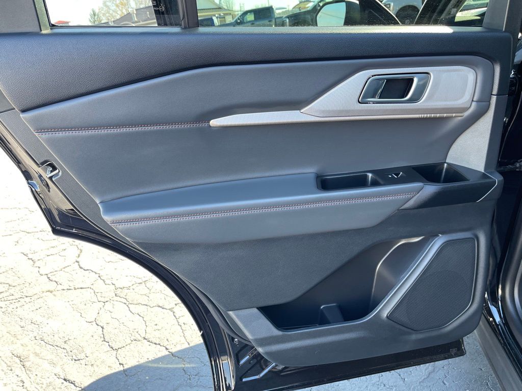 2026 Ford Explorer Active - Photo 21