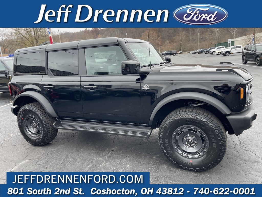 2025 Ford Bronco 4-Door Outer Banks's photo