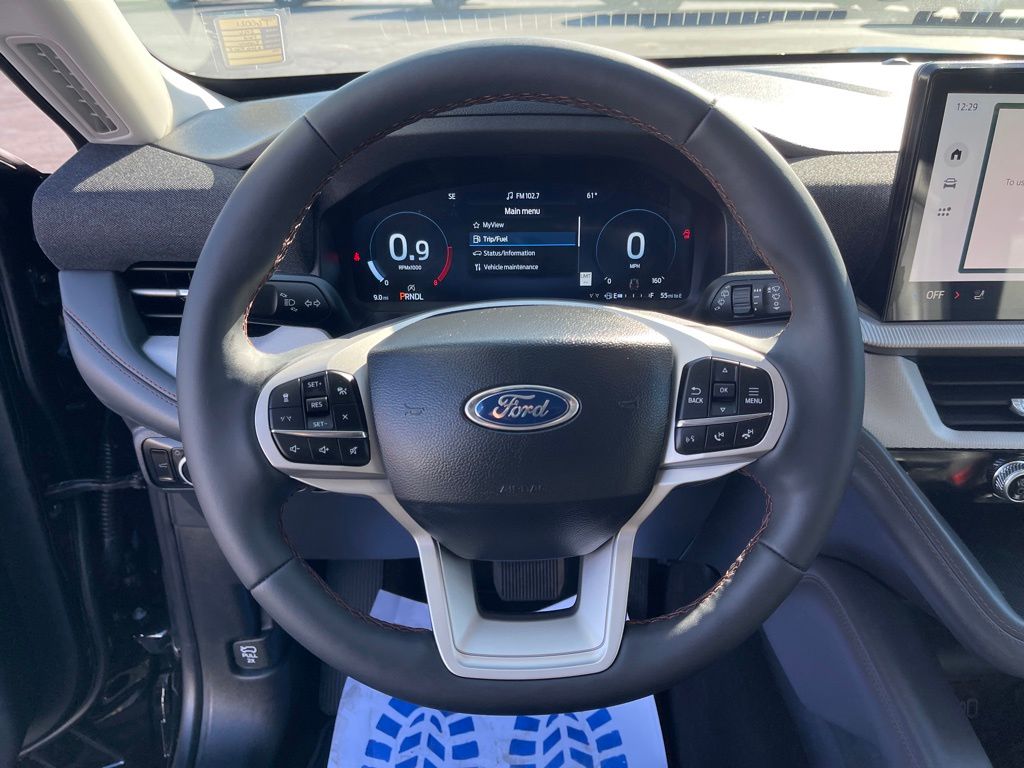 2026 Ford Explorer Active - Photo 14
