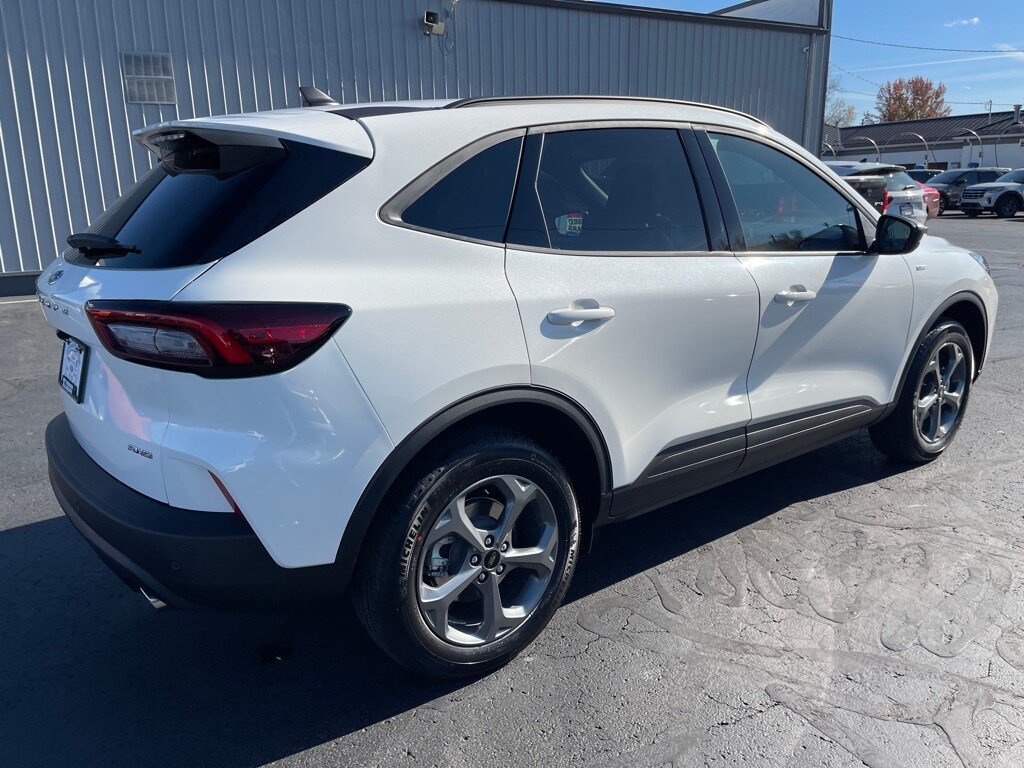 New 2026 Ford Escape ST-Line SUV
