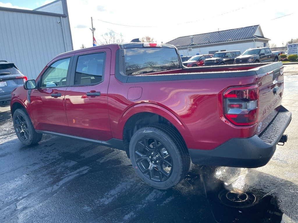 New 2025 Ford Maverick XLT Truck