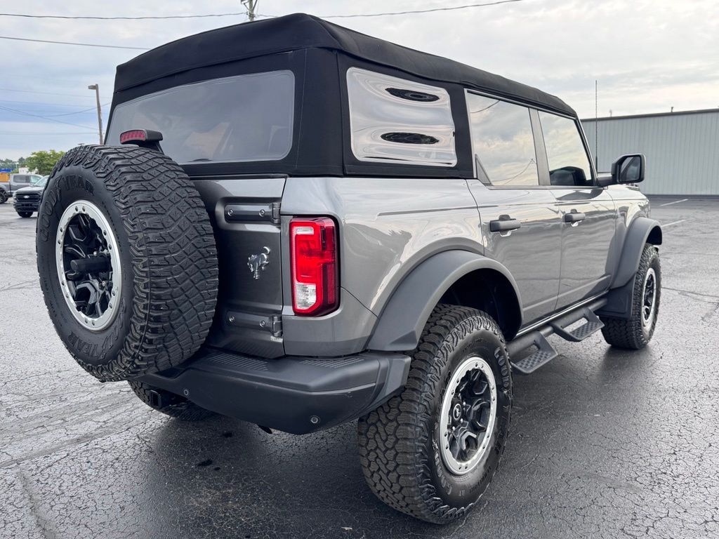 Used 2023 Ford Bronco Black Diamond SUV
