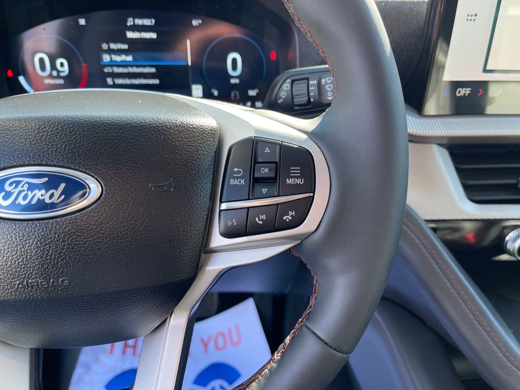 2026 Ford Explorer Active - Photo 16