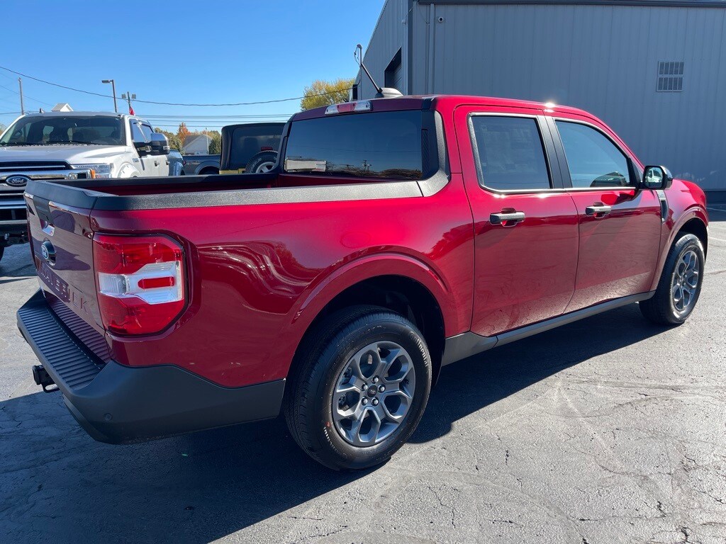 New 2025 Ford Maverick XLT Truck
