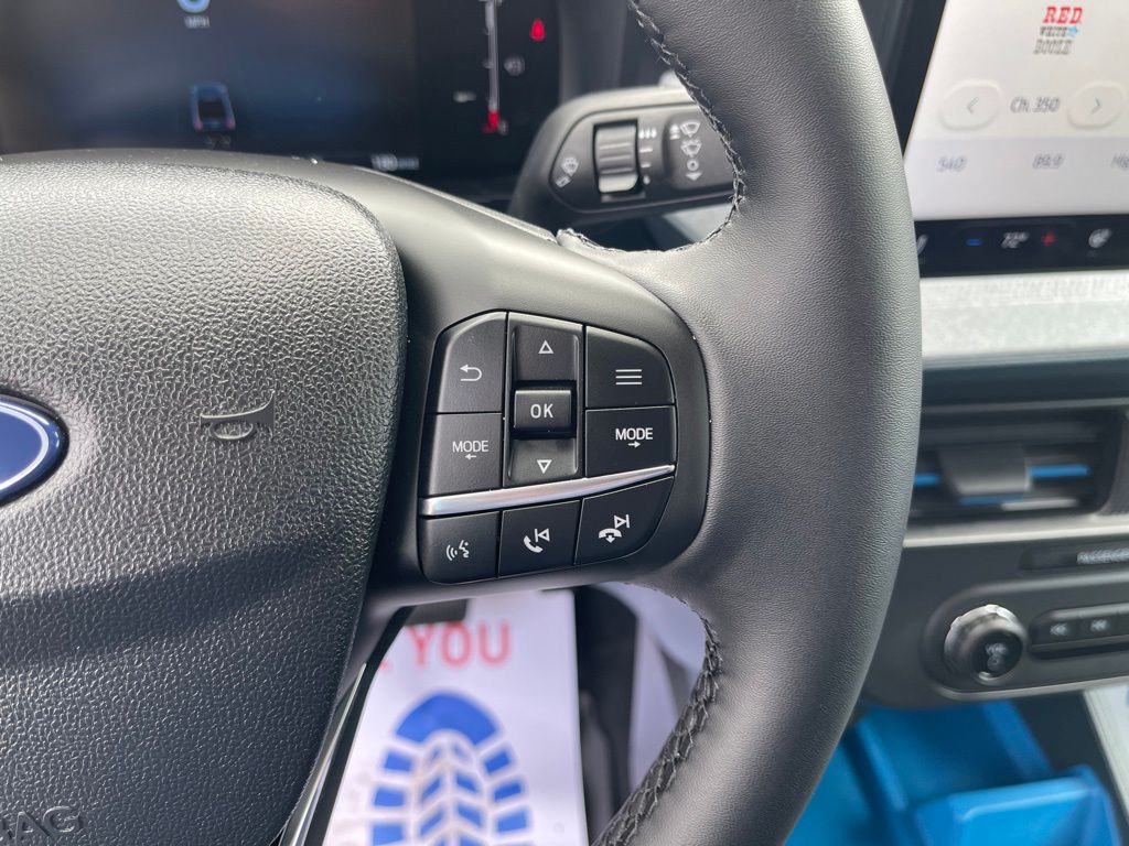 2025 Ford Maverick XLT - Photo 15