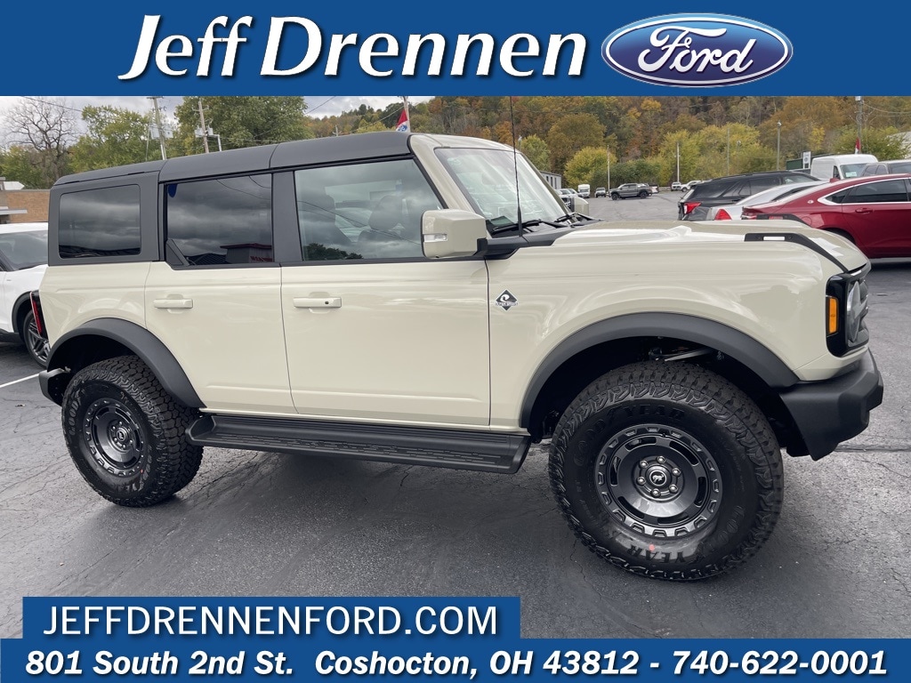 2025 Ford Bronco 4-Door Outer Banks's photo