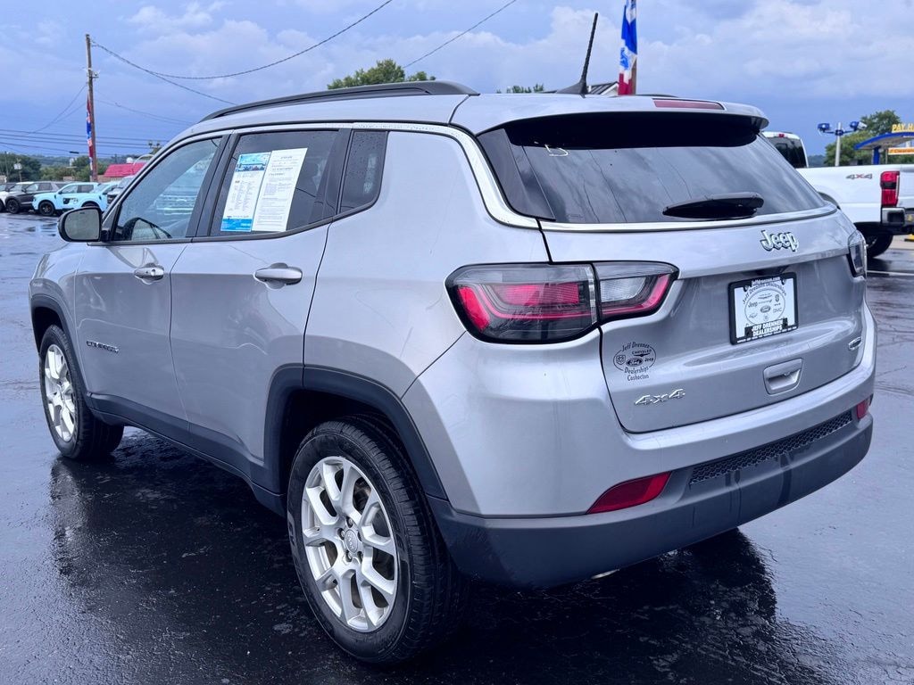 Used 2023 Jeep Compass Latitude Lux SUV