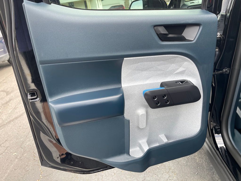 2025 Ford Maverick XLT - Photo 19