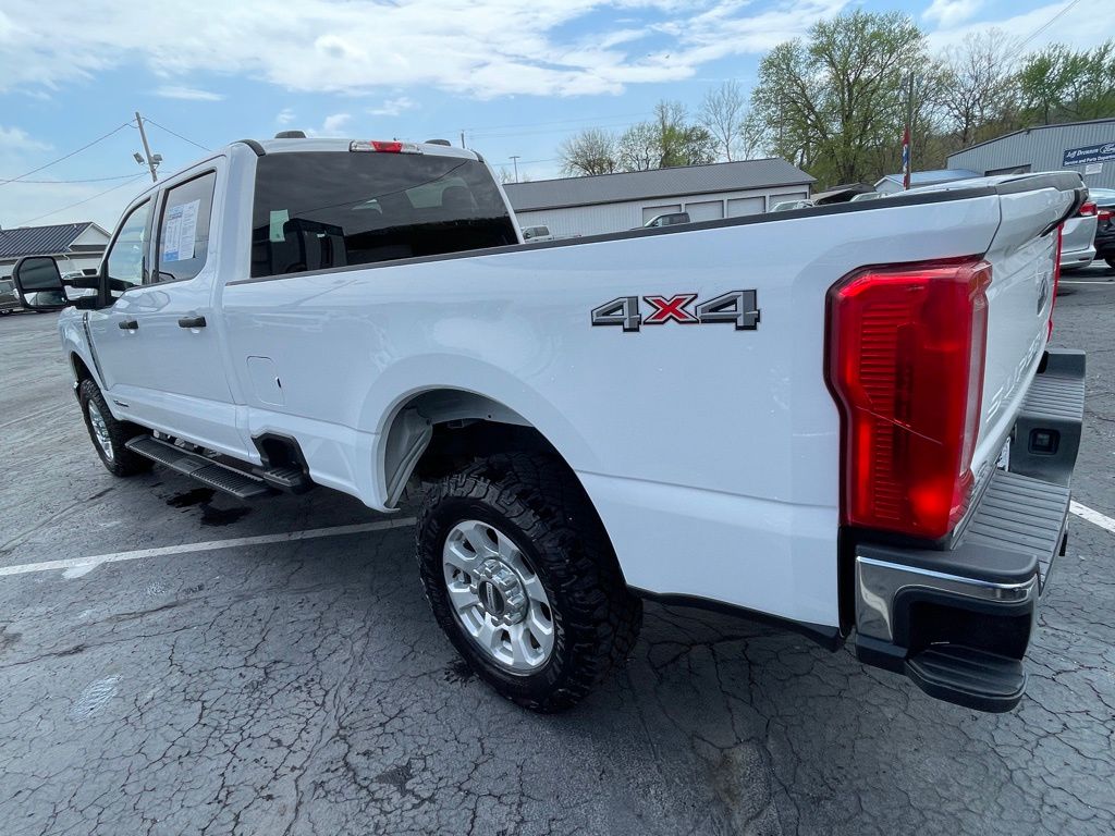 2024 Ford F-250 Super Duty XLT - Photo 4