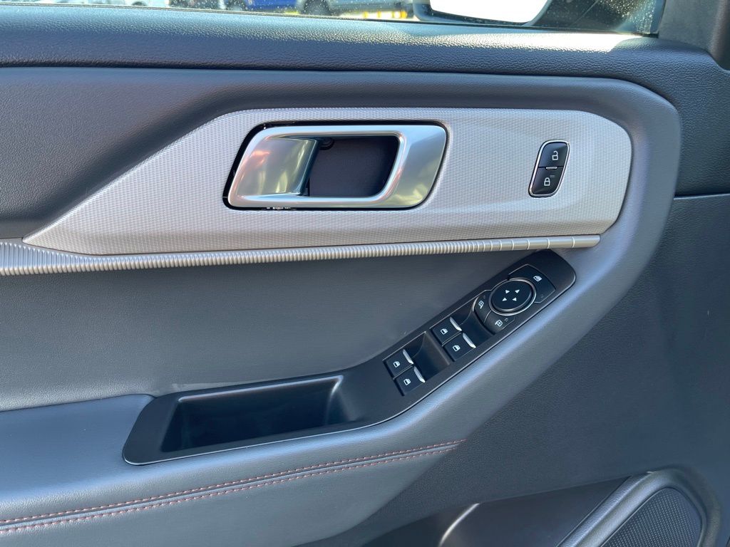 2026 Ford Explorer Active - Photo 23