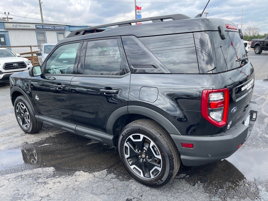 2024 Ford Bronco Sport Outer Banks photo 4