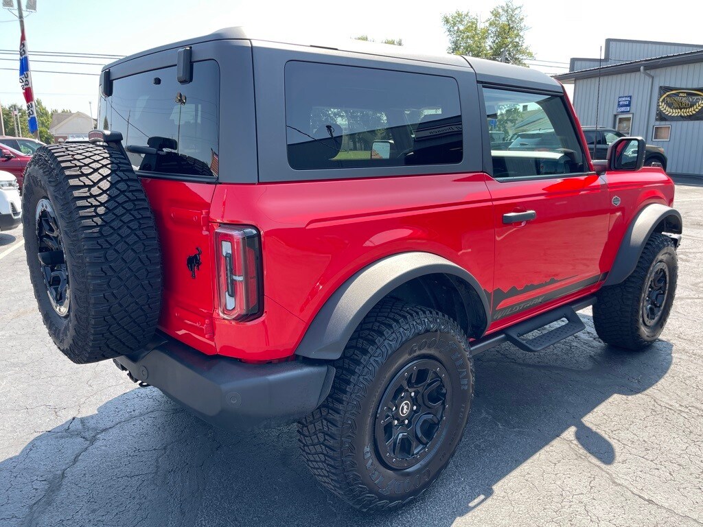 2023 Ford Bronco Wildtrak photo 3