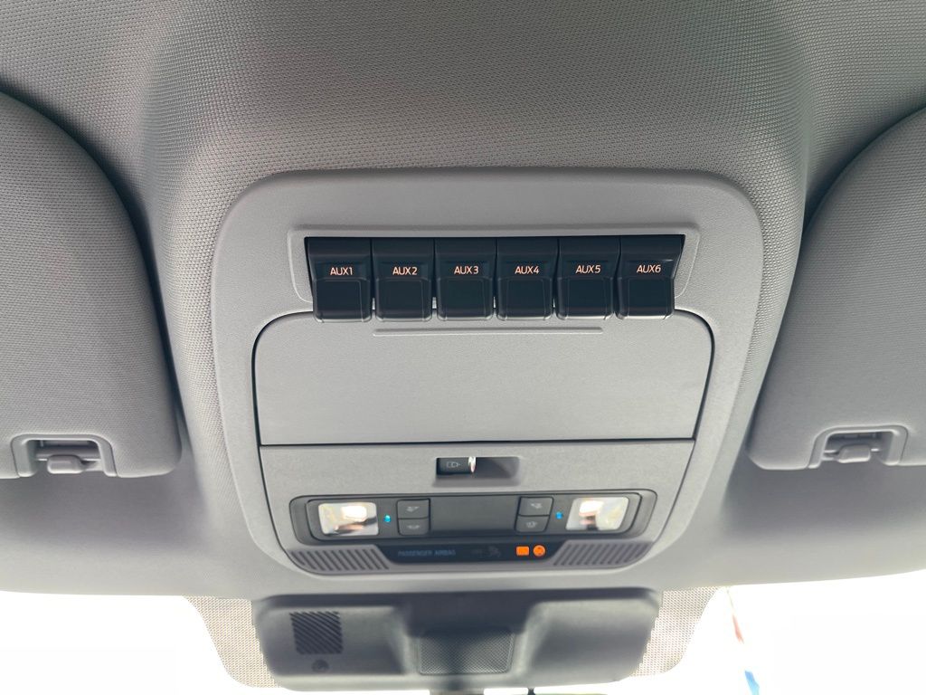 2026 Ford F-350 Super Duty XLT - Photo 28