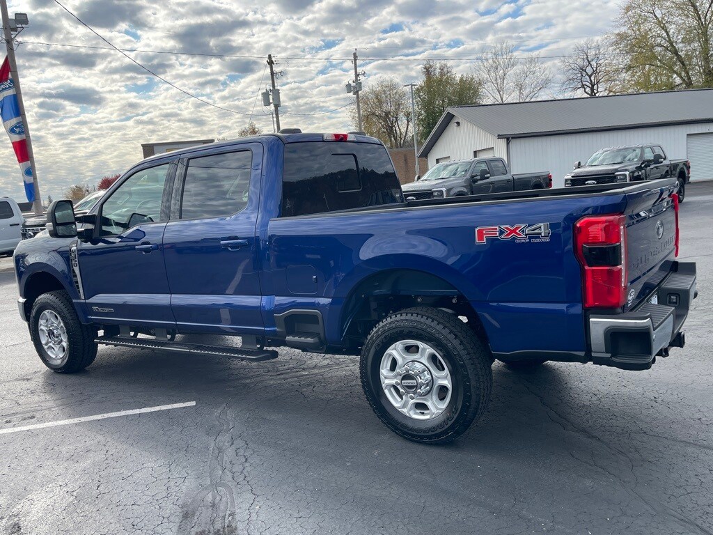 2026 Ford F-350 XLT photo 4