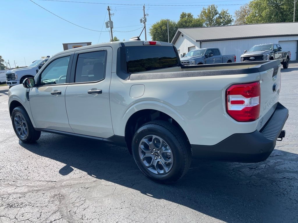 New 2025 Ford Maverick XLT Truck